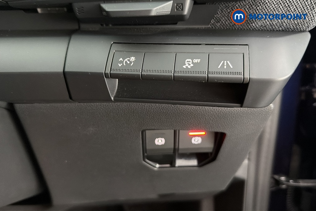 Renault Megane E-Tech Iconic Automatic Electric Hatchback - Stock Number (1657449) - 11th supplementary image
