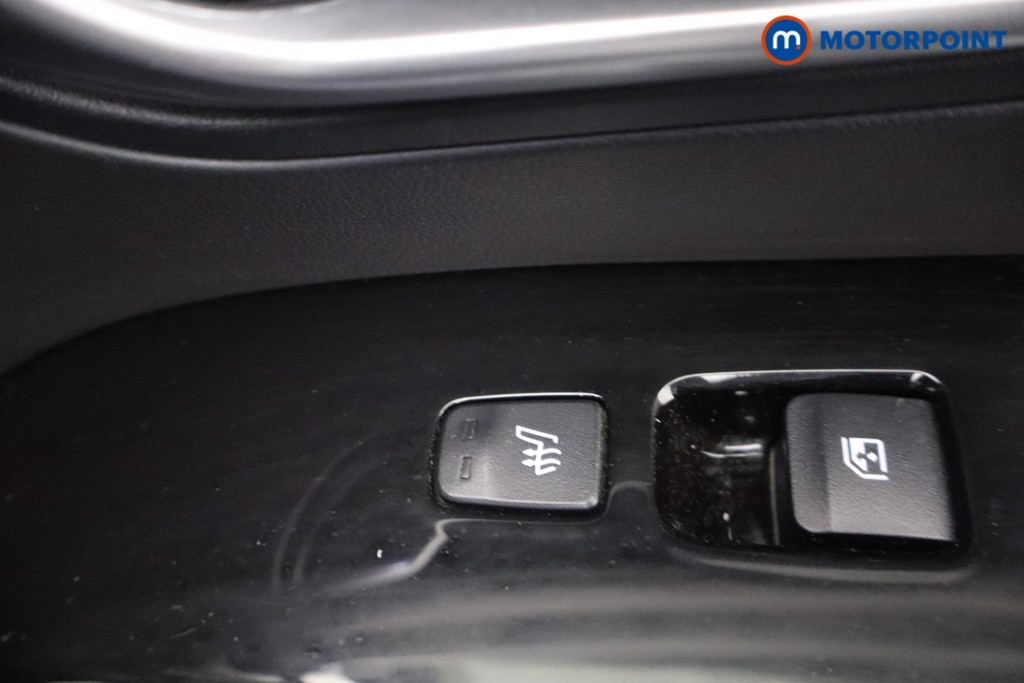Hyundai Tucson Ultimate Manual Petrol SUV - Stock Number (1657532) - 5th supplementary image