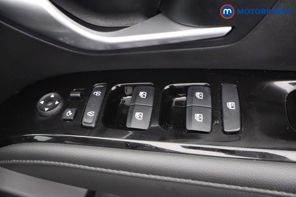 Hyundai Tucson Ultimate Manual Petrol SUV - Stock Number (1657532) - 9th supplementary image