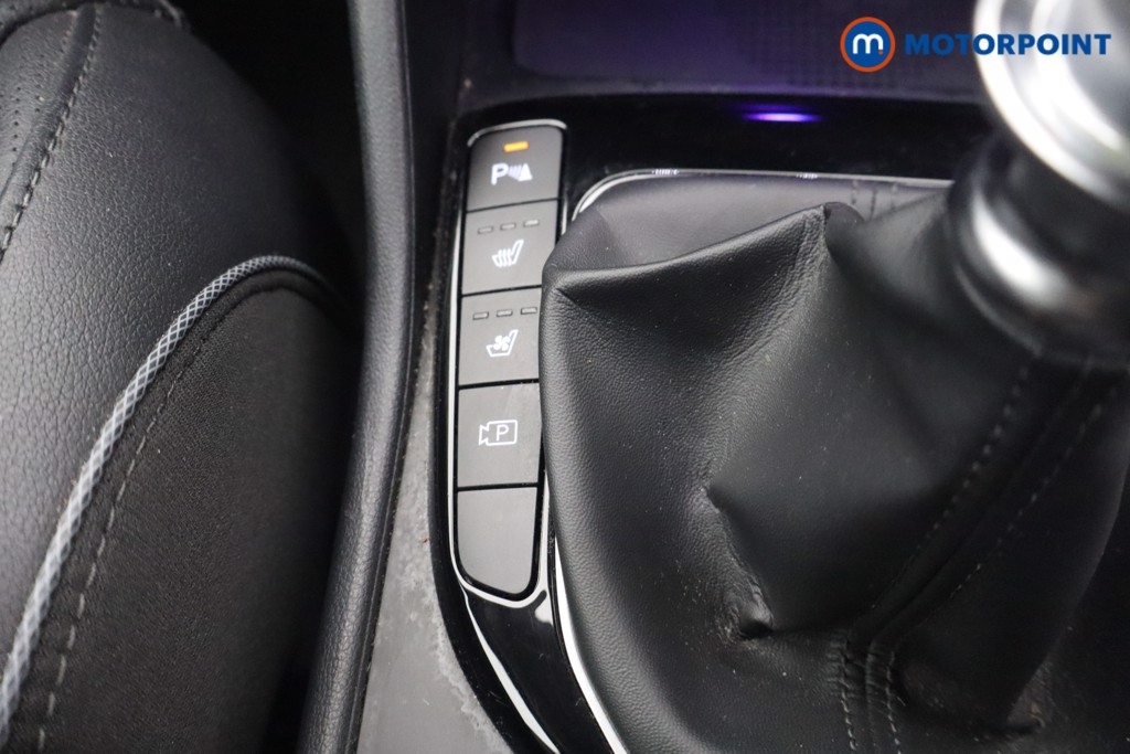 Hyundai Tucson Ultimate Manual Petrol SUV - Stock Number (1657532) - 18th supplementary image