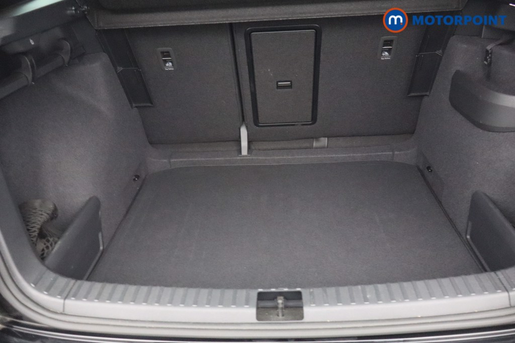 Skoda Karoq Sportline Edition Automatic Petrol SUV - Stock Number (1657536) - 6th supplementary image