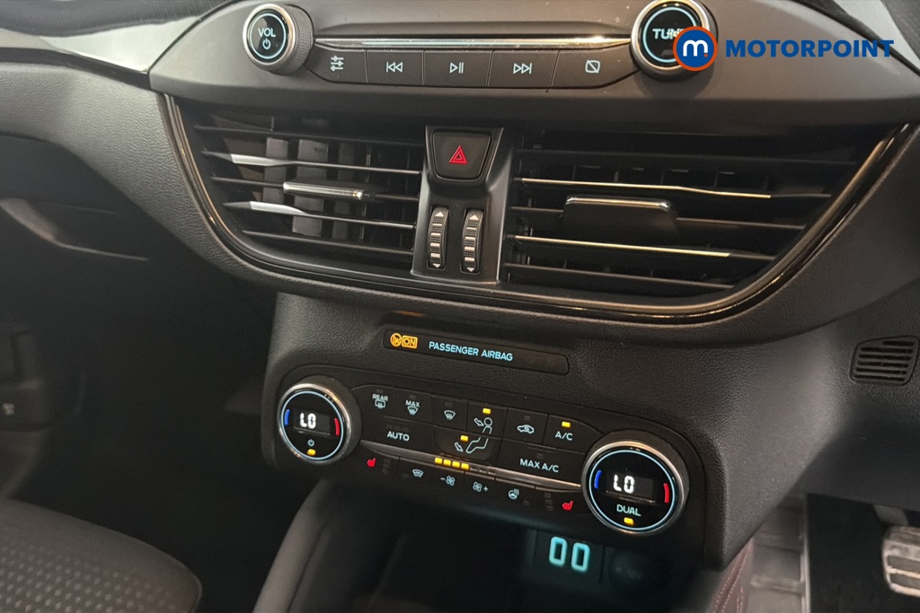 Ford Focus St-Line X Edition Manual Petrol Hatchback - Stock Number (1657980) - 12th supplementary image