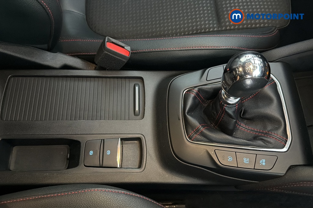 Ford Focus St-Line X Edition Manual Petrol Hatchback - Stock Number (1657980) - 16th supplementary image