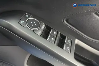 Ford Focus St-Line X Edition Manual Petrol Hatchback - Stock Number (1657980) - 19th supplementary image