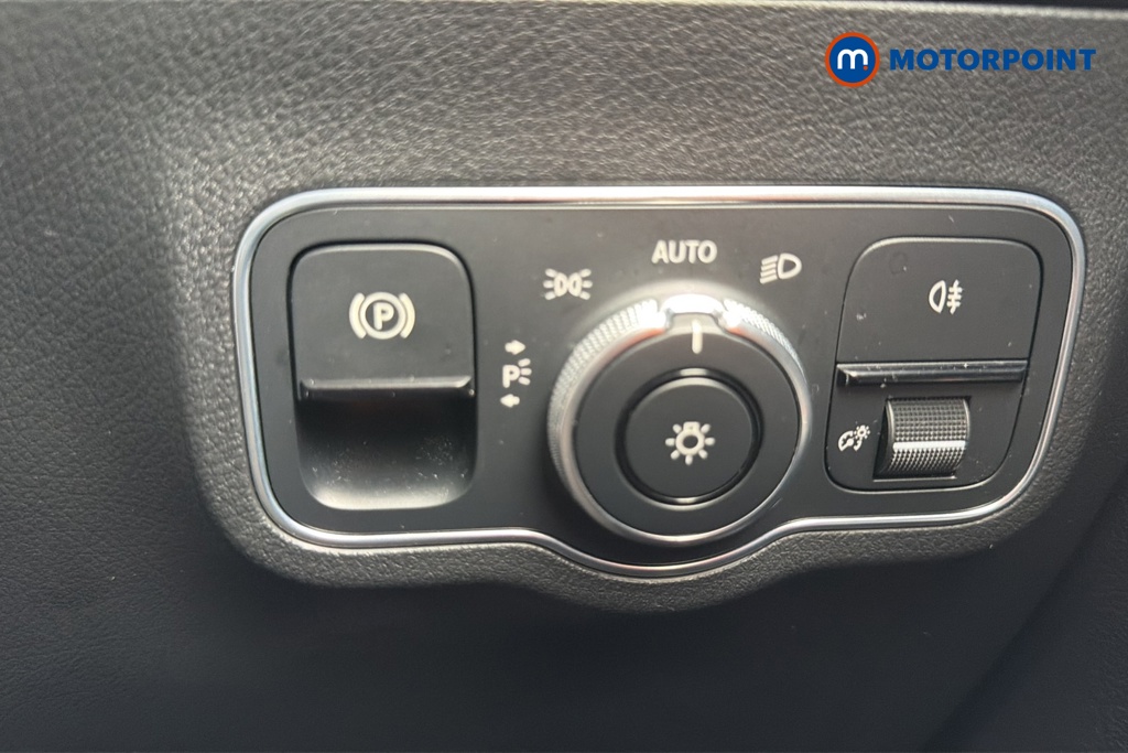 Mercedes-Benz B Class Amg Line Automatic Petrol Hatchback - Stock Number (1658083) - 11th supplementary image