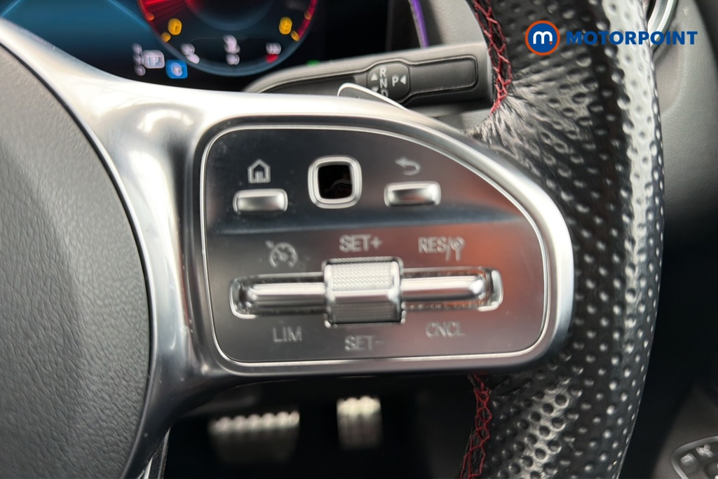 Mercedes-Benz GLB Amg Line Automatic Petrol SUV - Stock Number (1658190) - 3rd supplementary image