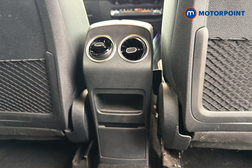 Mercedes-Benz GLB Amg Line Automatic Petrol SUV - Stock Number (1658190) - 28th supplementary image