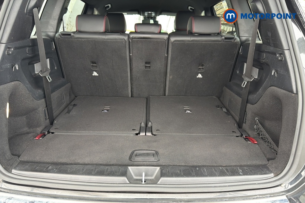 Mercedes-Benz GLB Amg Line Automatic Petrol SUV - Stock Number (1658190) - 30th supplementary image