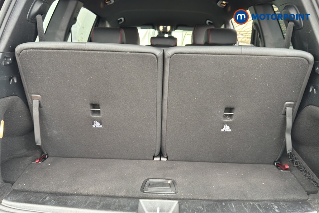 Mercedes-Benz GLB Amg Line Automatic Petrol SUV - Stock Number (1658190) - 32nd supplementary image