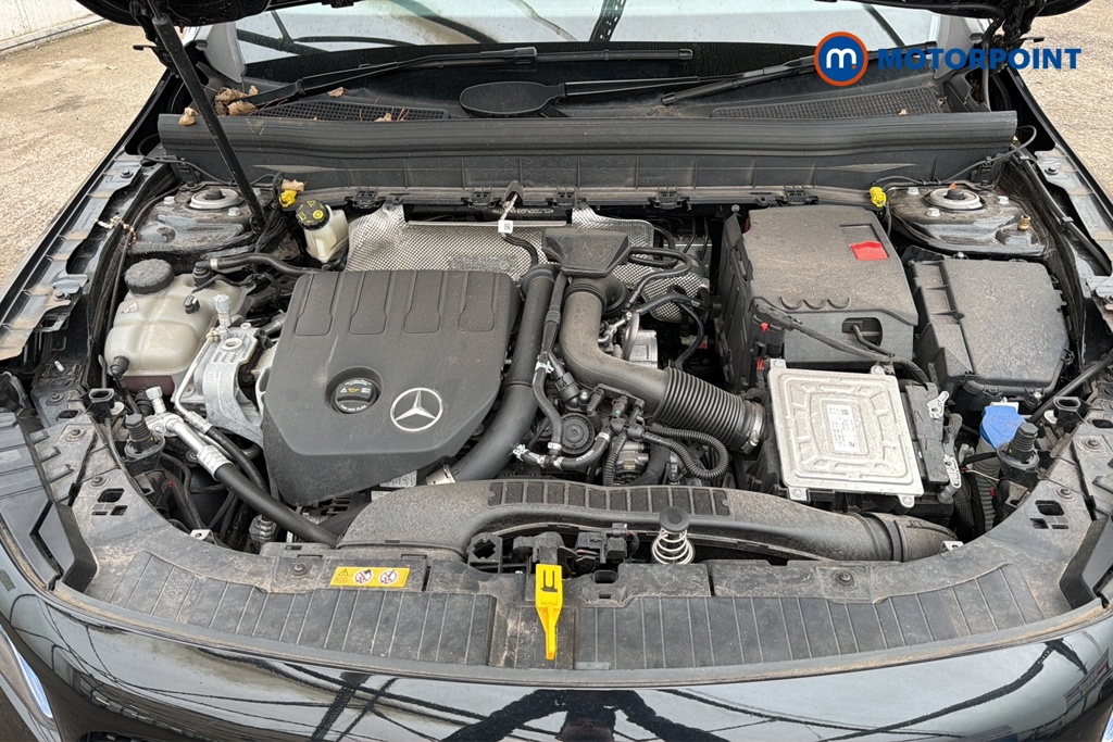 Mercedes-Benz GLB Amg Line Automatic Petrol SUV - Stock Number (1658190) - 48th supplementary image