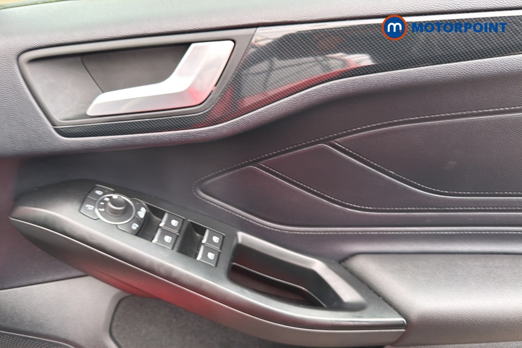 Ford Focus St-Line X Edition Manual Petrol Hatchback - Stock Number (1658217) - 19th supplementary image