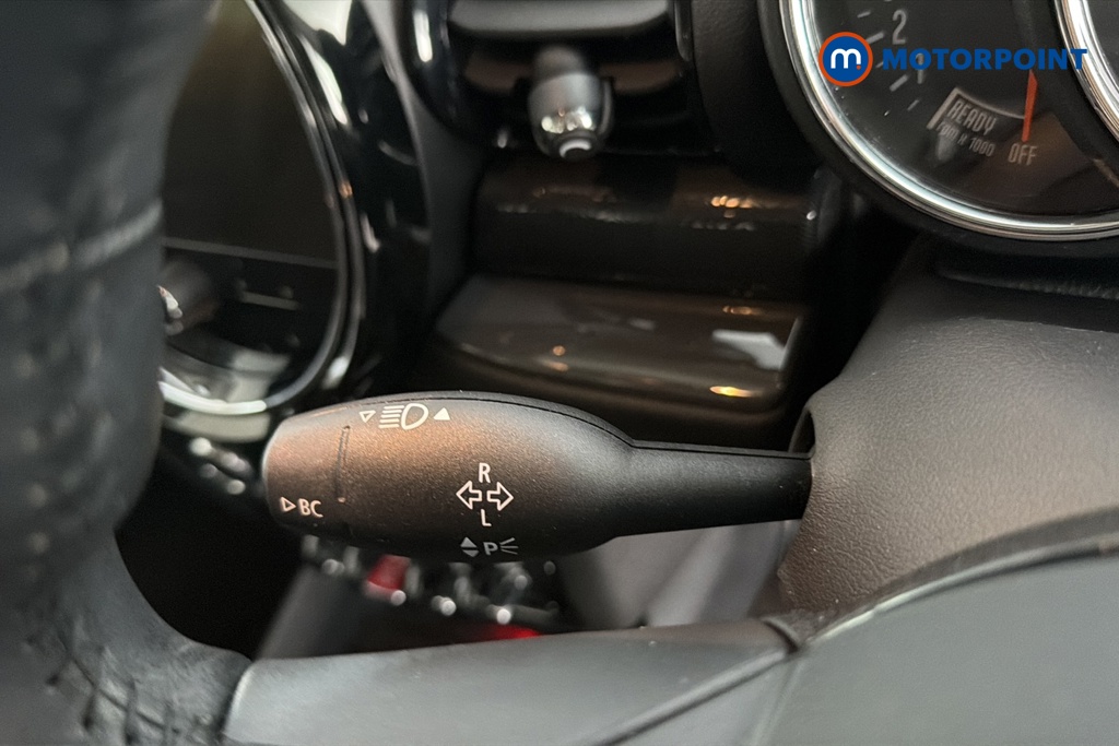 Mini Clubman Cooper Classic Automatic Petrol Estate - Stock Number (1658261) - 5th supplementary image