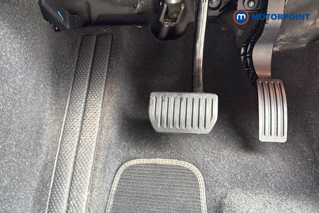 Volvo C40 Twin Pro Automatic Electric SUV - Stock Number (1659055) - 24th supplementary image