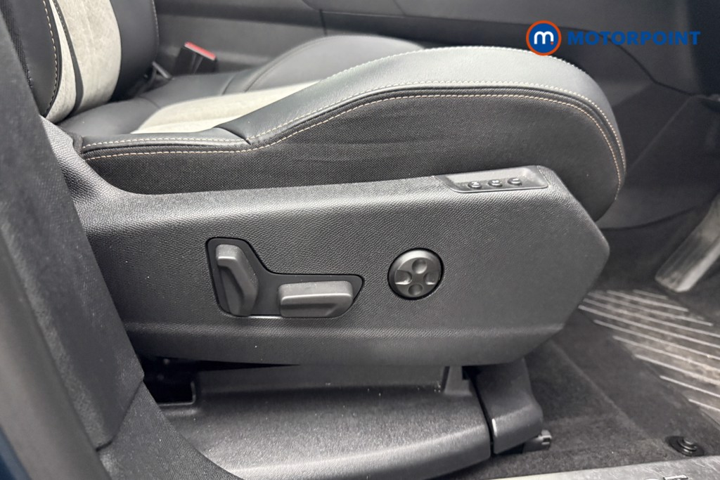 Peugeot 3008 Gt Premium Automatic Petrol Plug-In Hybrid SUV - Stock Number (1596182) - 25th supplementary image