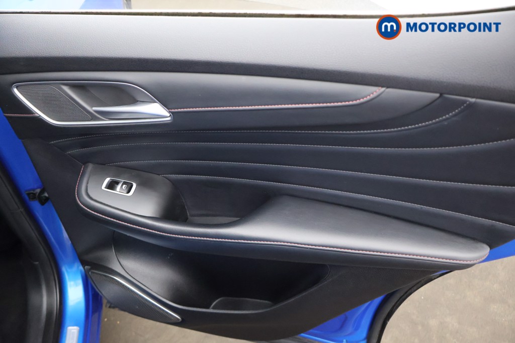 Mg Motor Uk HS Exclusive Manual Petrol SUV - Stock Number (1640679) - 17th supplementary image