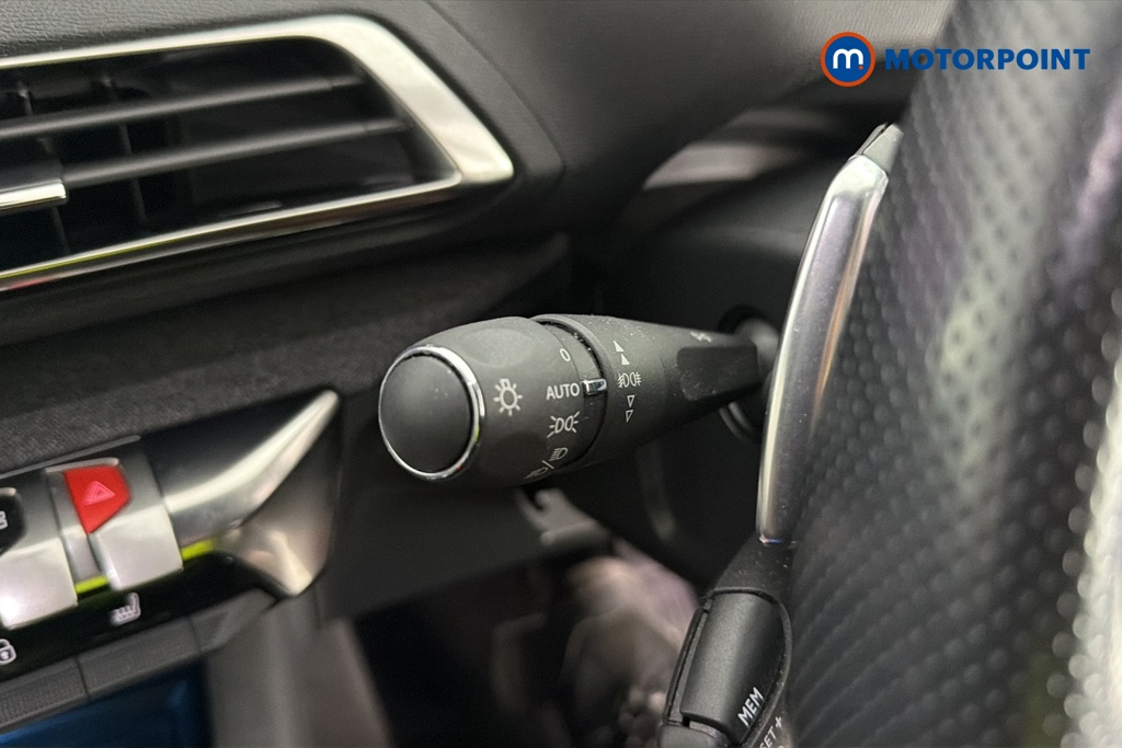 Peugeot 3008 Gt Line Premium Automatic Petrol SUV - Stock Number (1643460) - 11th supplementary image