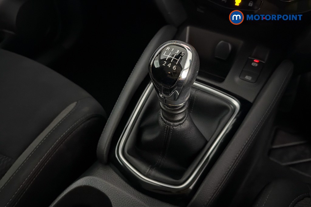 Nissan Qashqai Acenta Premium Manual Petrol SUV - Stock Number (1643932) - 15th supplementary image