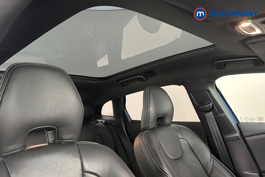 Volvo V40 R Design Edition Automatic Petrol Hatchback - Stock Number (1646256) - 993rd supplementary image
