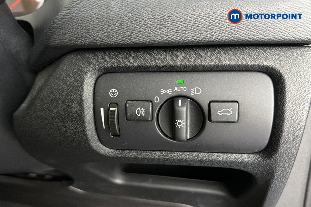 Volvo V40 R Design Edition Automatic Petrol Hatchback - Stock Number (1646256) - 11th supplementary image