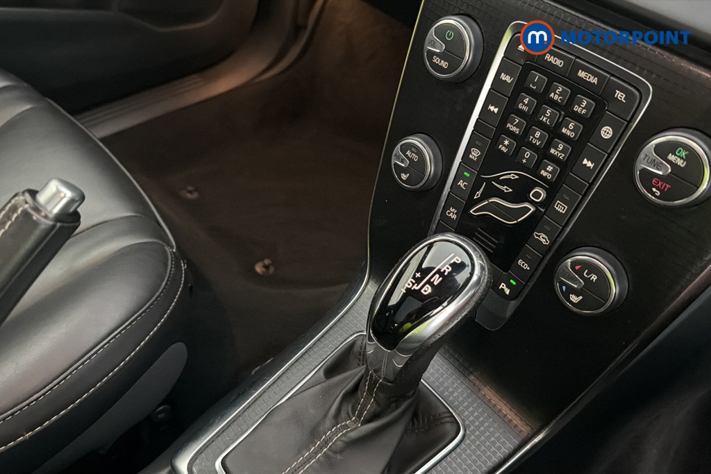 Volvo V40 R Design Edition Automatic Petrol Hatchback - Stock Number (1646256) - 15th supplementary image