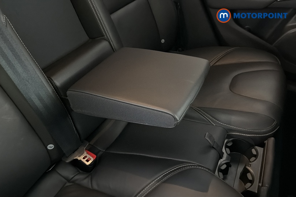 Volvo V40 R Design Edition Automatic Petrol Hatchback - Stock Number (1646256) - 26th supplementary image