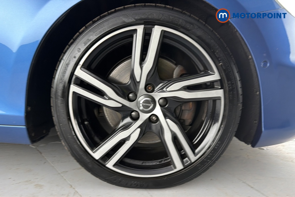 Volvo V40 R Design Edition Automatic Petrol Hatchback - Stock Number (1646256) - 47th supplementary image