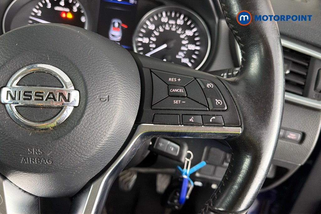 Nissan Qashqai Acenta Premium Manual Petrol SUV - Stock Number (1646856) - 4th supplementary image