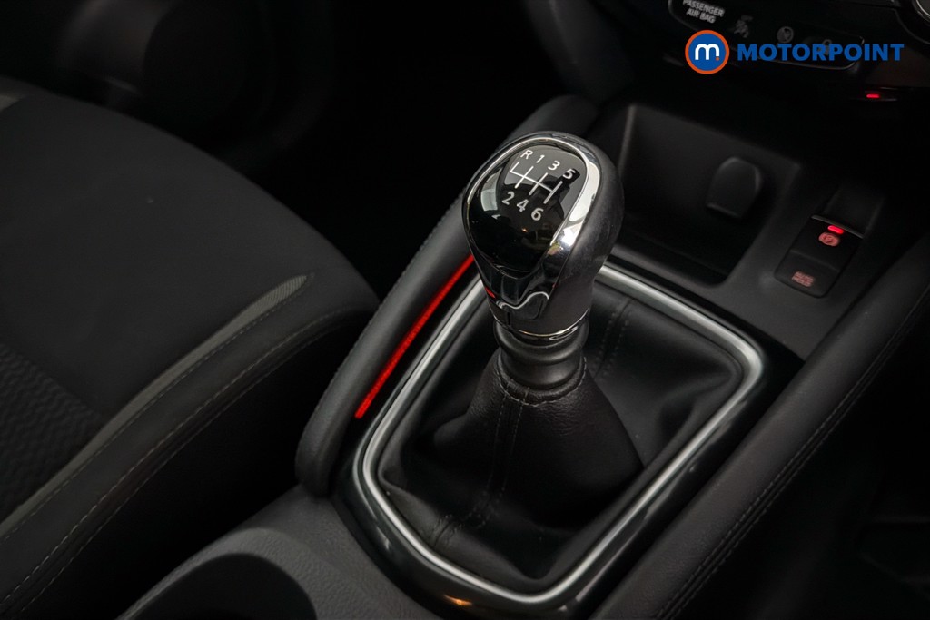 Nissan Qashqai Acenta Premium Manual Petrol SUV - Stock Number (1646856) - 15th supplementary image