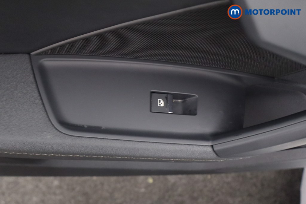 Audi A3 S Line Automatic Petrol Hatchback - Stock Number (1647829) - 36th supplementary image