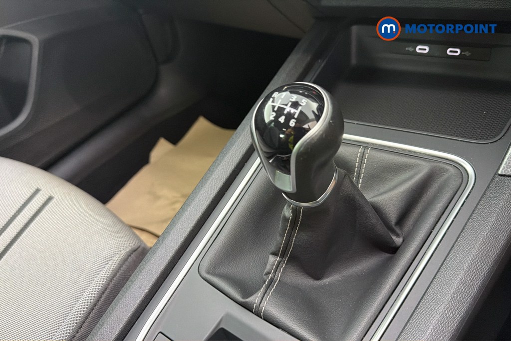 Seat Leon Se Dynamic Manual Petrol Hatchback - Stock Number (1650325) - 15th supplementary image
