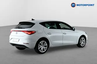 Seat Leon Se Dynamic Manual Petrol Hatchback - Stock Number (1650325) - Drivers side rear corner