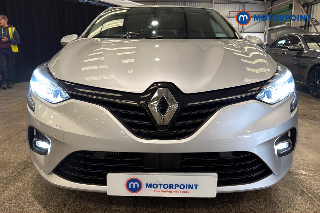 Renault Clio Iconic Manual Petrol Hatchback - Stock Number (1650740) - 45th supplementary image