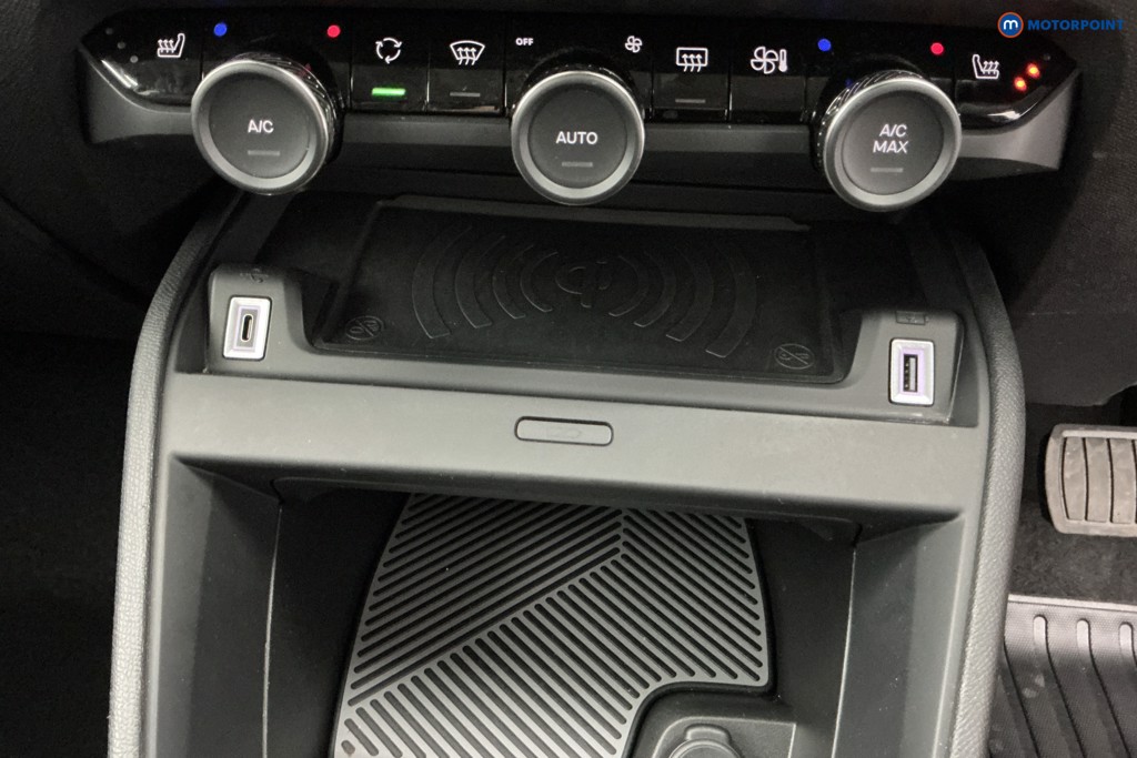 Citroen C4 E-Series Automatic Electric Hatchback - Stock Number (1651012) - 10th supplementary image