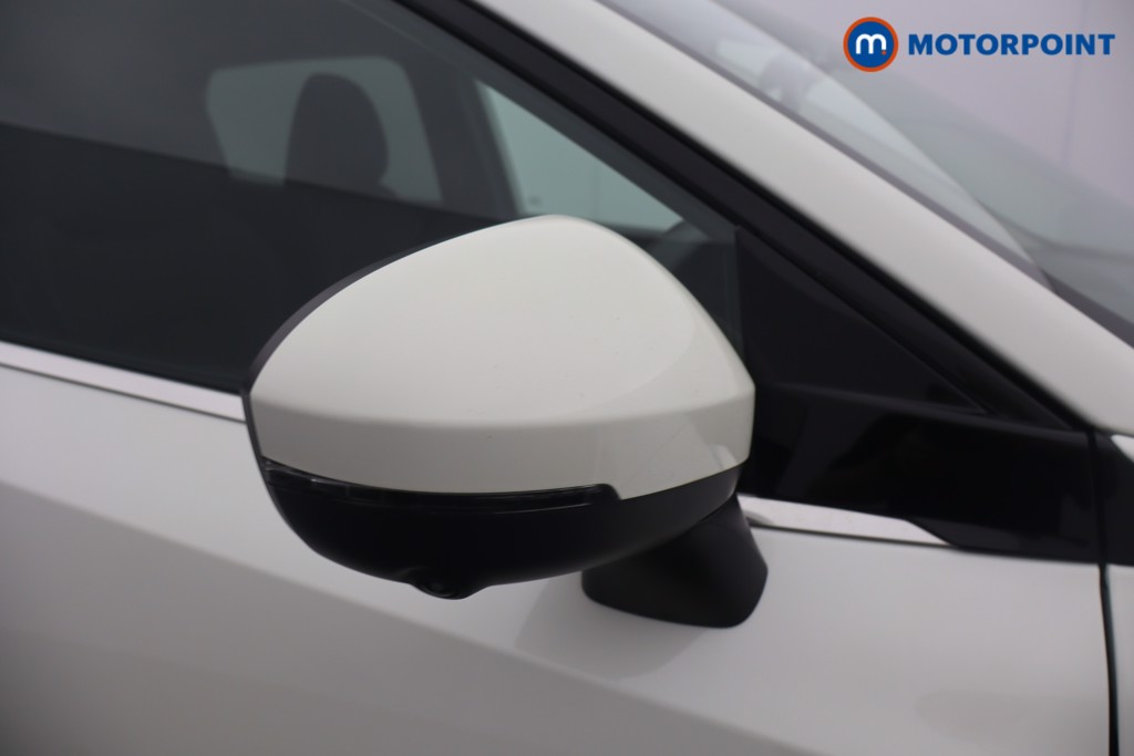 Nissan Qashqai N-Connecta Manual Petrol SUV - Stock Number (1651065) - 24th supplementary image