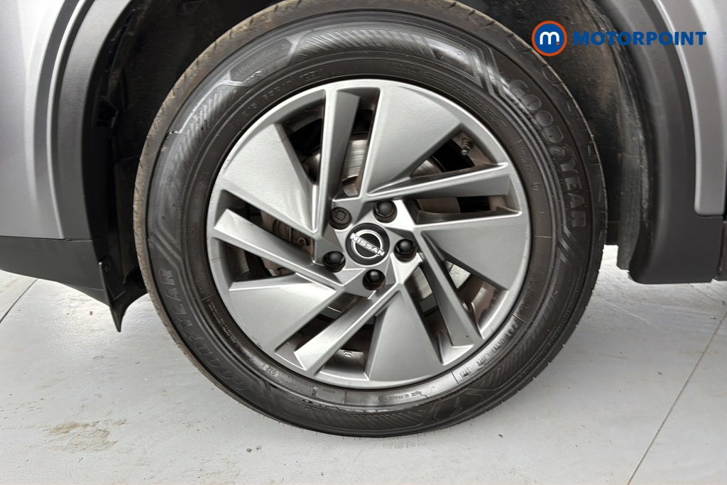 Nissan Qashqai Acenta Premium Manual Petrol SUV - Stock Number (1651078) - 44th supplementary image
