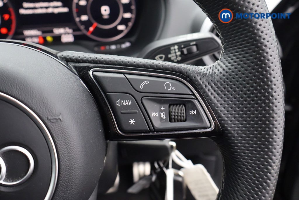 Audi Q2 Black Edition Manual Petrol SUV - Stock Number (1651307) - 7th supplementary image