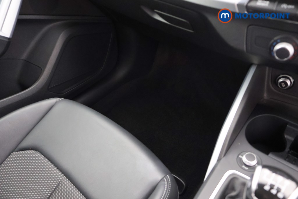 Audi Q2 Black Edition Manual Petrol SUV - Stock Number (1651307) - 12th supplementary image