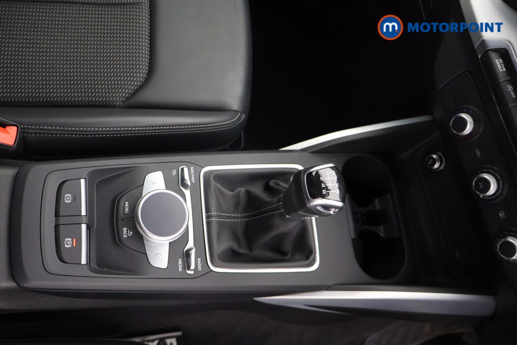 Audi Q2 Black Edition Manual Petrol SUV - Stock Number (1651307) - 13th supplementary image