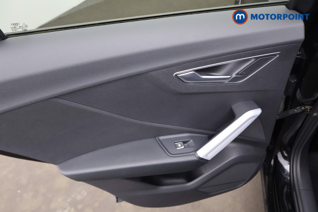 Audi Q2 Black Edition Manual Petrol SUV - Stock Number (1651307) - 20th supplementary image
