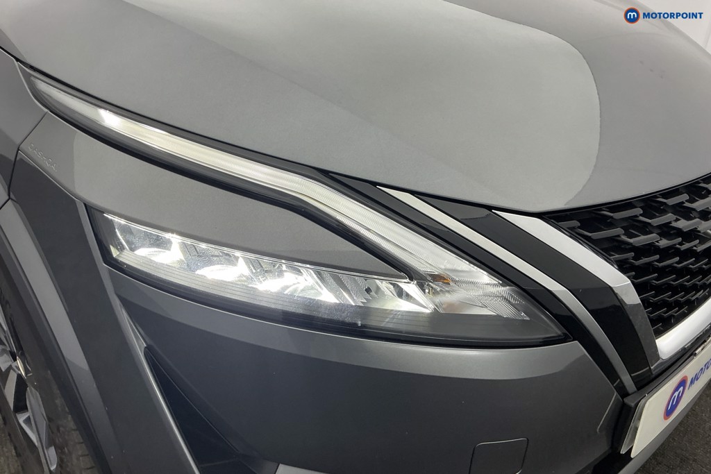 Nissan Qashqai N-Connecta Manual Petrol SUV - Stock Number (1651402) - 17th supplementary image