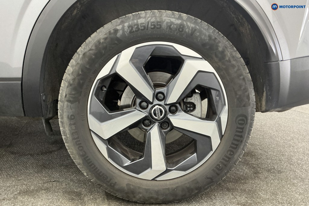 Nissan Qashqai N-Connecta Manual Petrol SUV - Stock Number (1651402) - 24th supplementary image