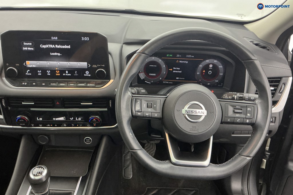 Nissan Qashqai N-Connecta Manual Petrol SUV - Stock Number (1651402) - 1st supplementary image