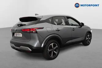 Nissan Qashqai N-Connecta Manual Petrol SUV - Stock Number (1651402) - Drivers side rear corner