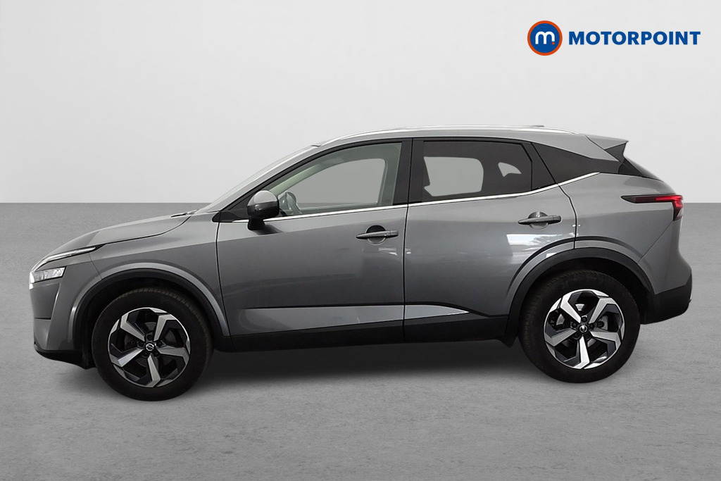 Nissan Qashqai N-Connecta Manual Petrol SUV - Stock Number (1651402) - Passenger side