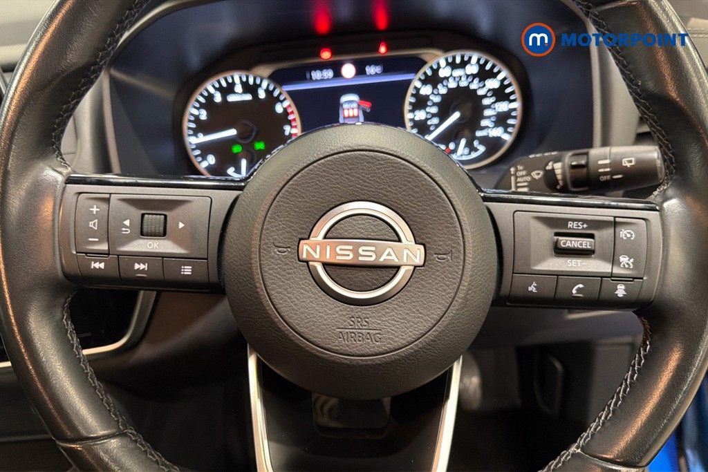 Nissan Qashqai Acenta Premium Manual Petrol SUV - Stock Number (1651457) - 5th supplementary image