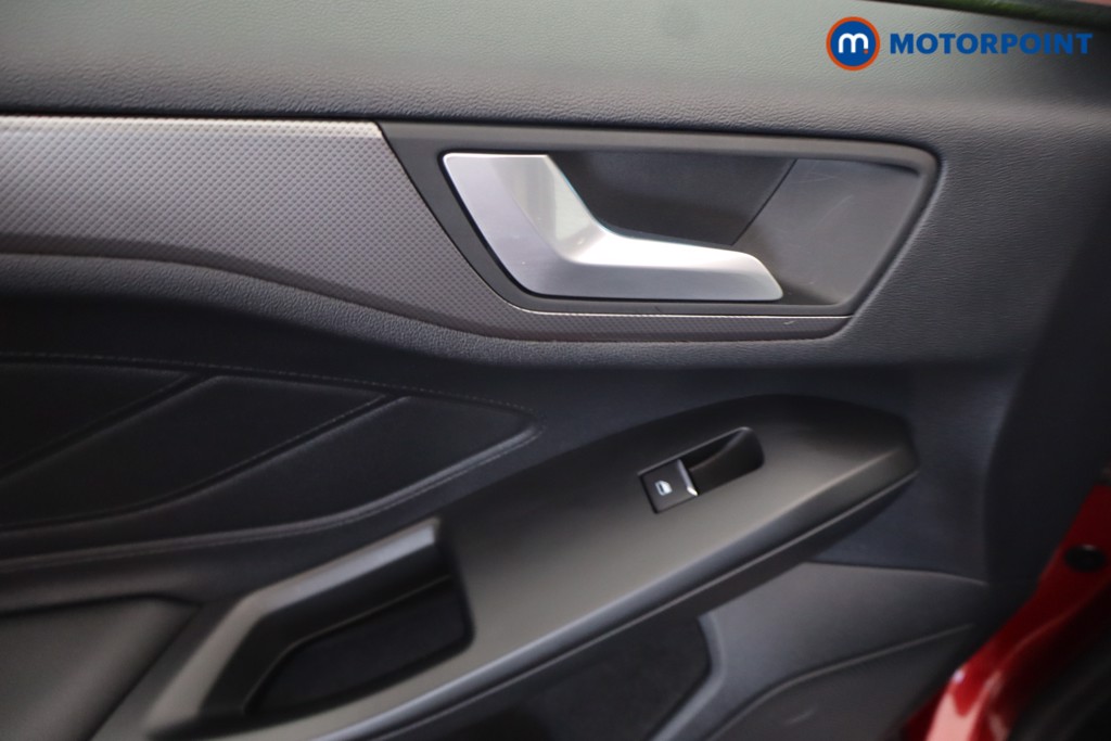 Ford Focus Titanium X Manual Petrol Hatchback - Stock Number (1651834) - 35th supplementary image