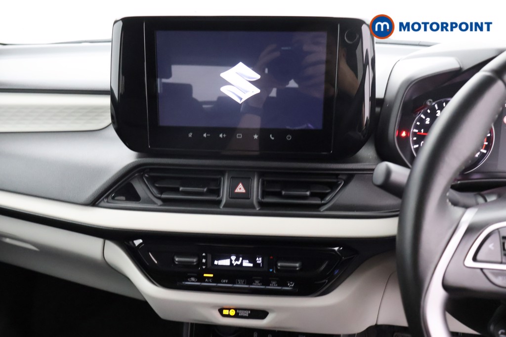 Suzuki Swift Motion Manual Petrol Hatchback - Stock Number (1651947) - 5th supplementary image