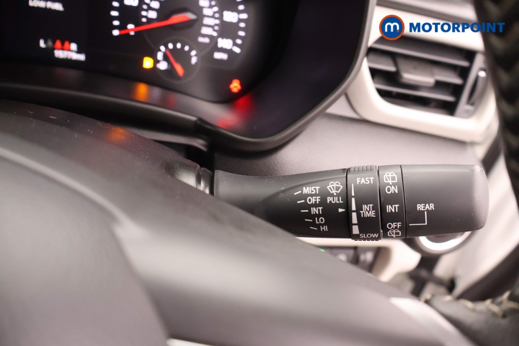 Suzuki Swift Motion Manual Petrol Hatchback - Stock Number (1651947) - 7th supplementary image