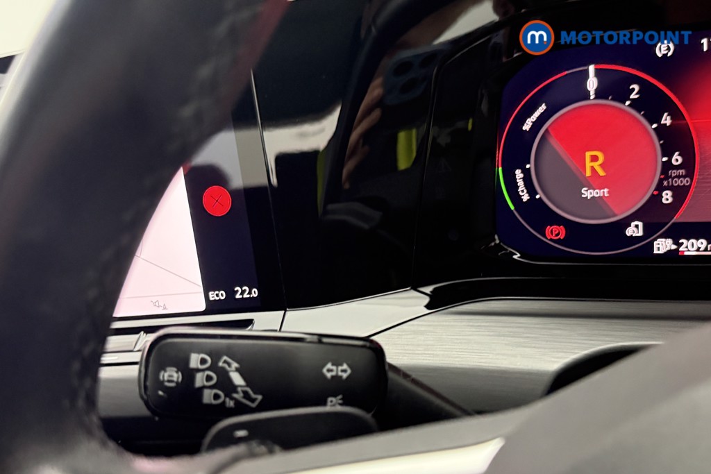 Volkswagen Golf Style Automatic Petrol Plug-In Hybrid Hatchback - Stock Number (1652024) - 41st supplementary image