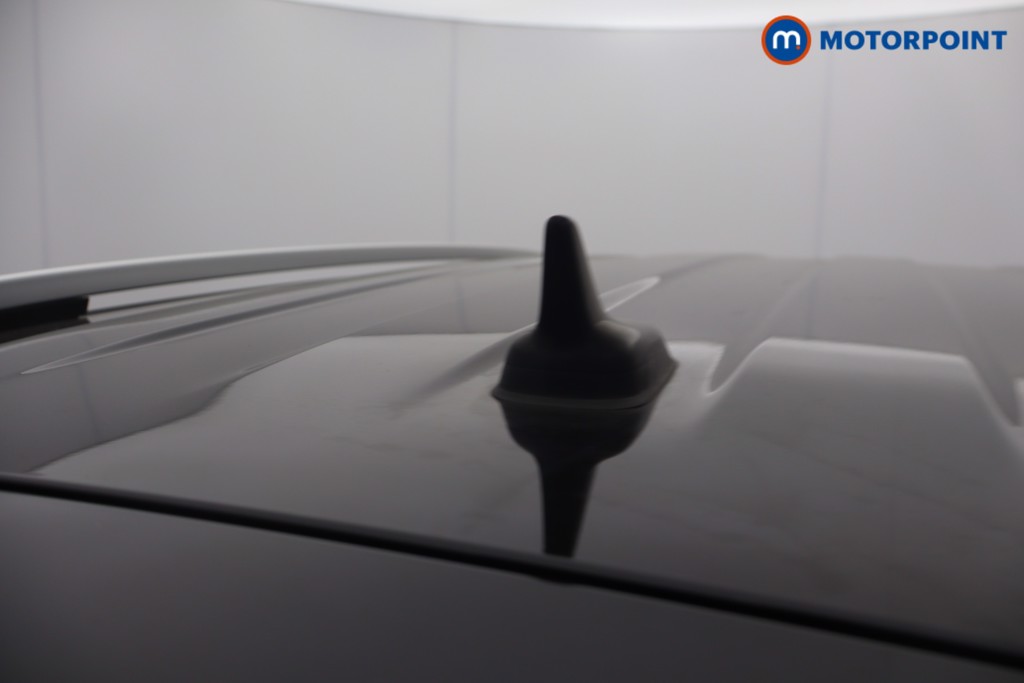 Volkswagen Tiguan Allspace Life Automatic Petrol SUV - Stock Number (1652099) - 4th supplementary image